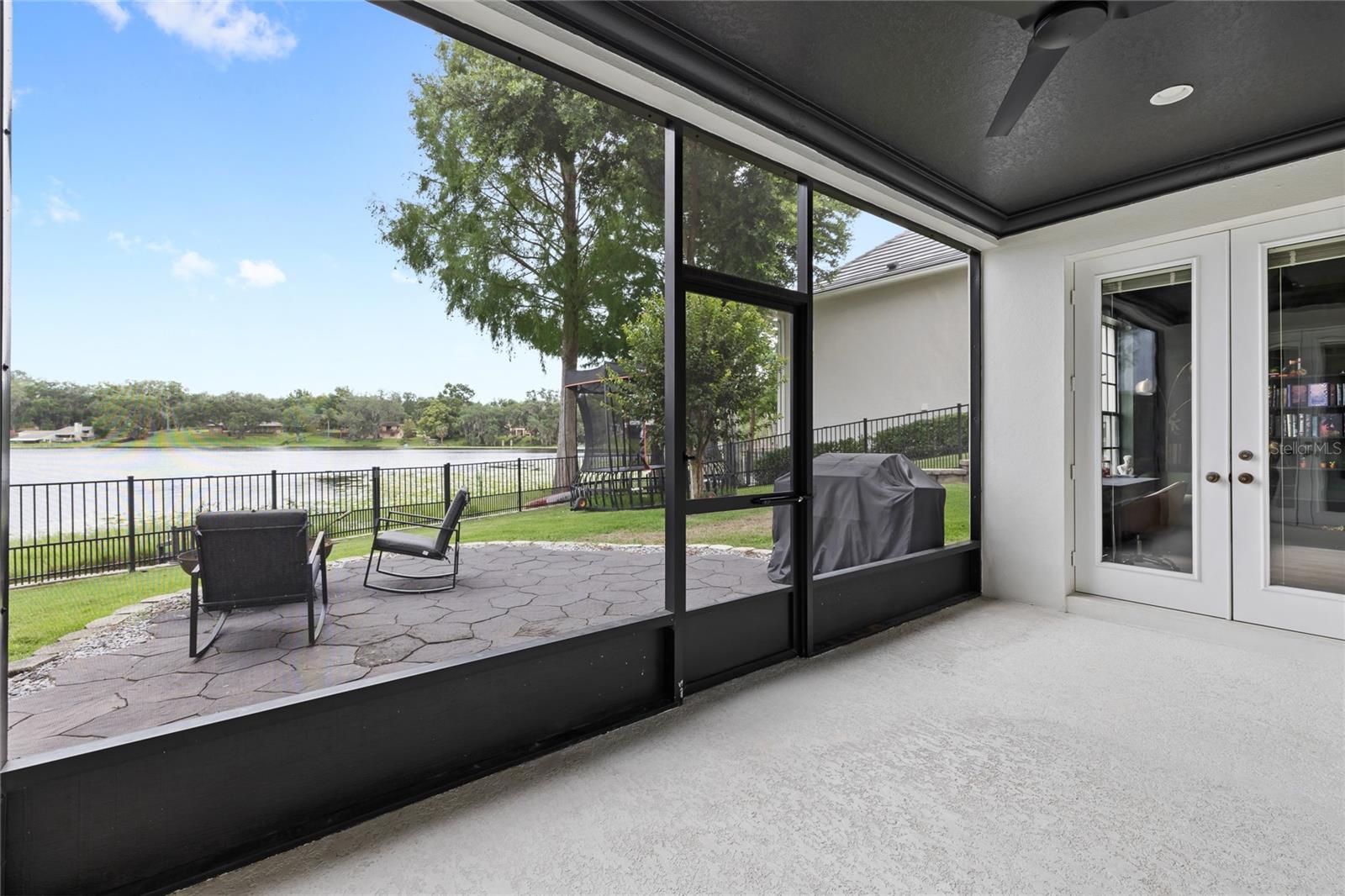 BLUE LAKE ESTATES - Residential