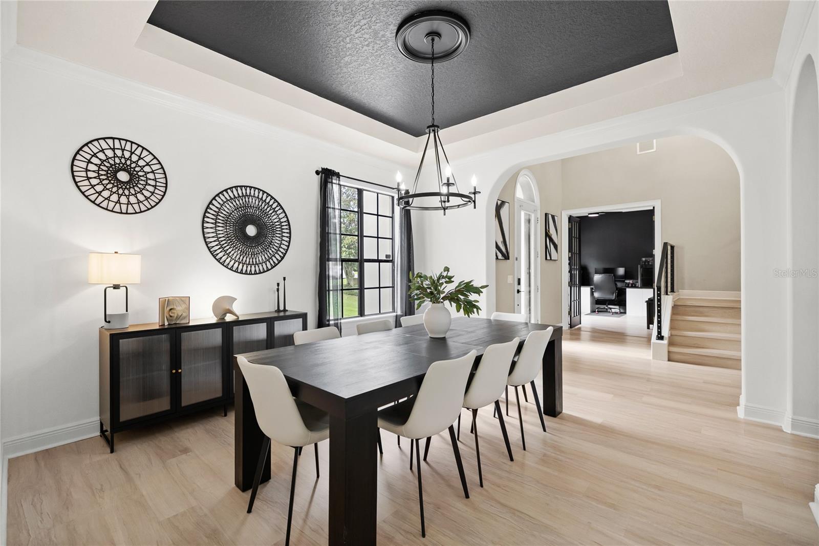 BLUE LAKE ESTATES - Residential