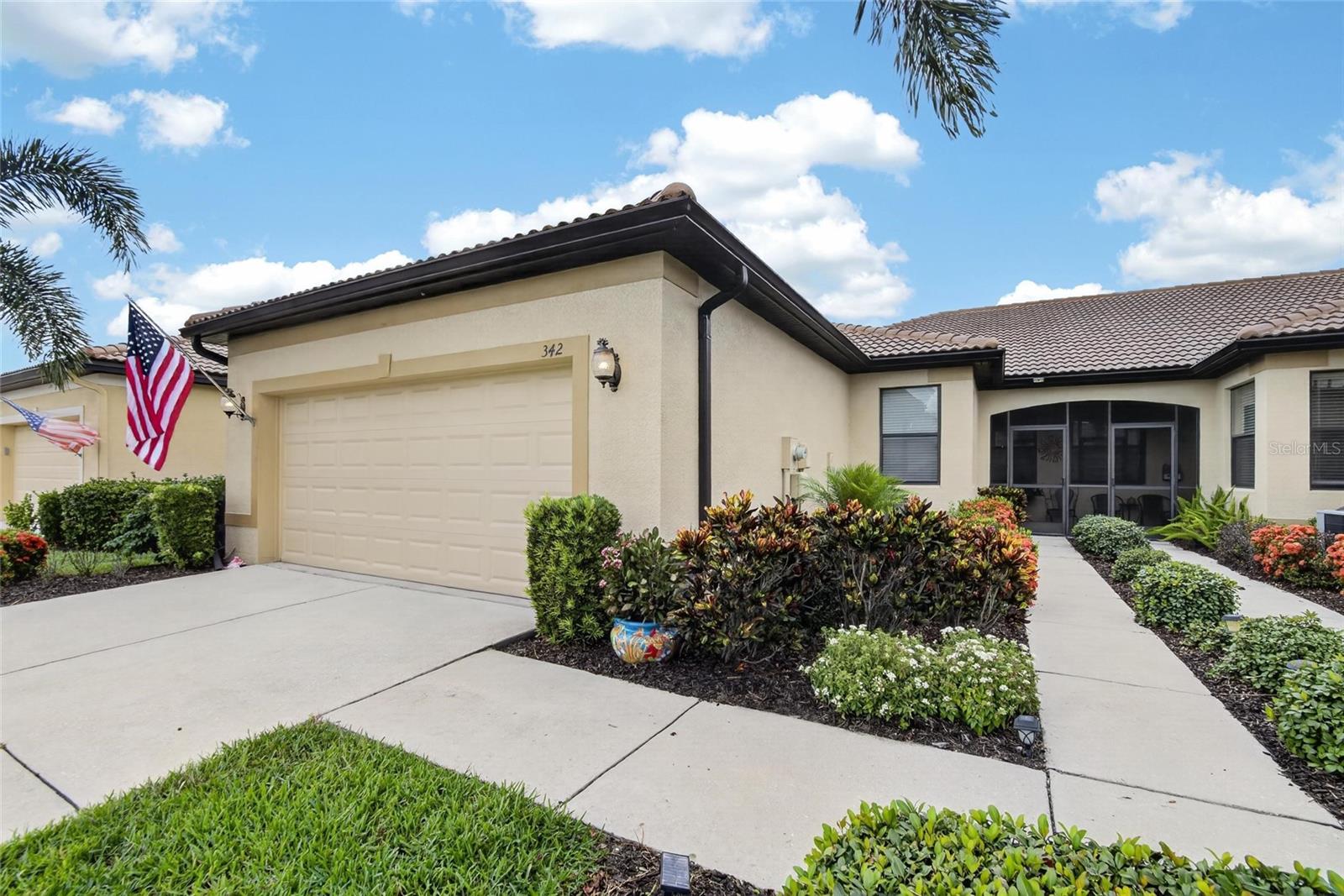 SOUTHSHORE FALLS PH 2 - Residential