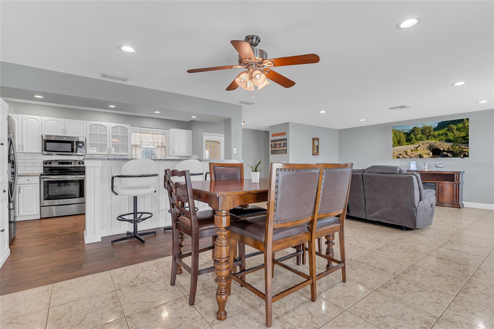 DELTONA LAKES UNIT 07 - Residential