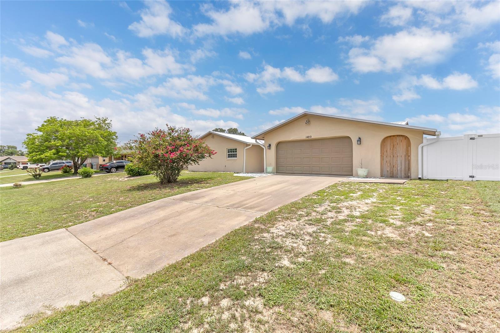 DELTONA LAKES UNIT 07 - Residential