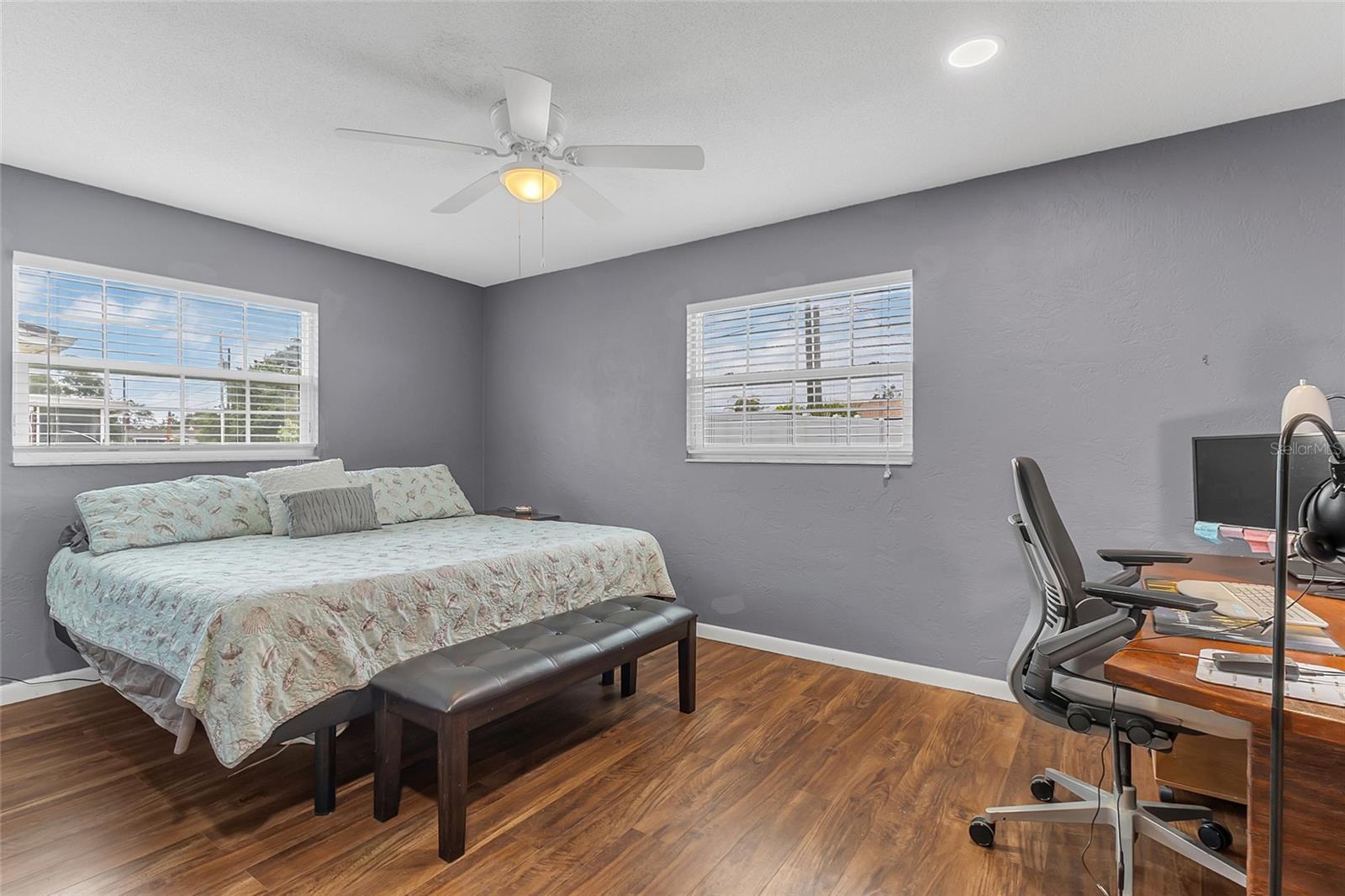 DELTONA LAKES UNIT 07 - Residential