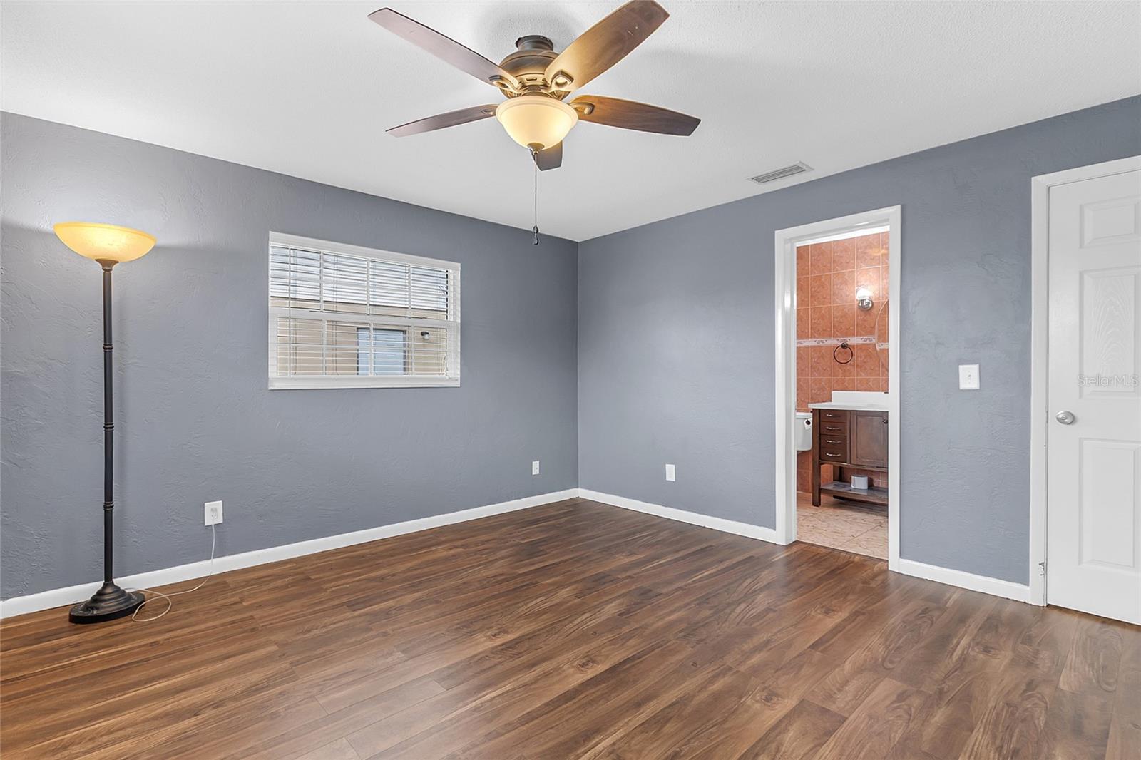 DELTONA LAKES UNIT 07 - Residential