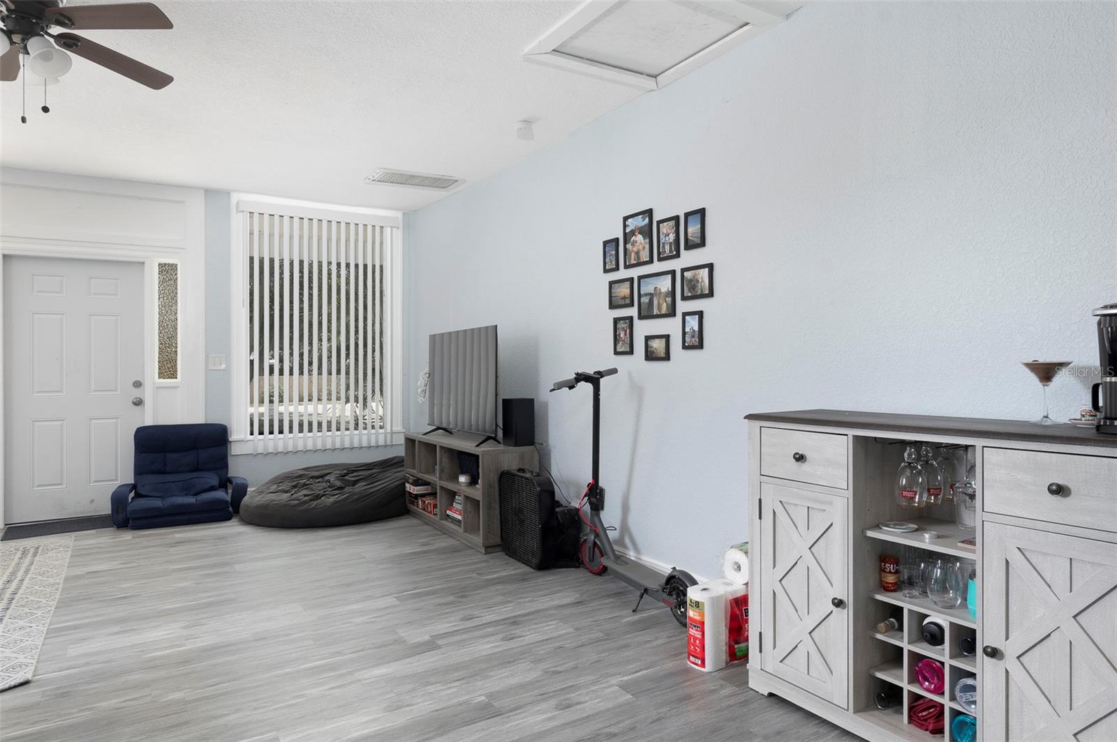 ALLENDALE TERRACE BLKS A-B-1-2-3-4-5-6 - Residential Income