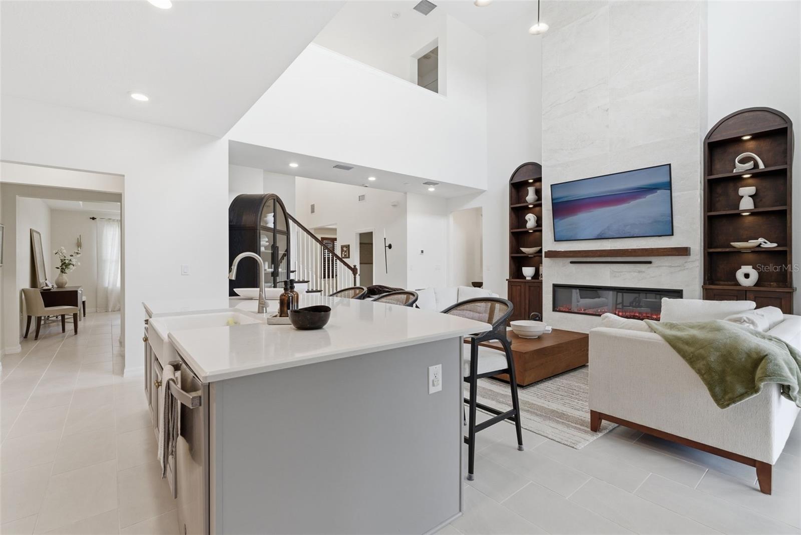 RIVER LANDING - Residential