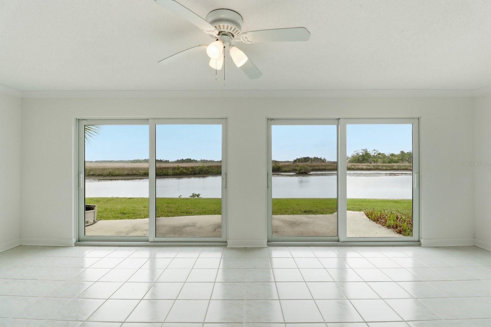 THE BAY VILLAS - Residential