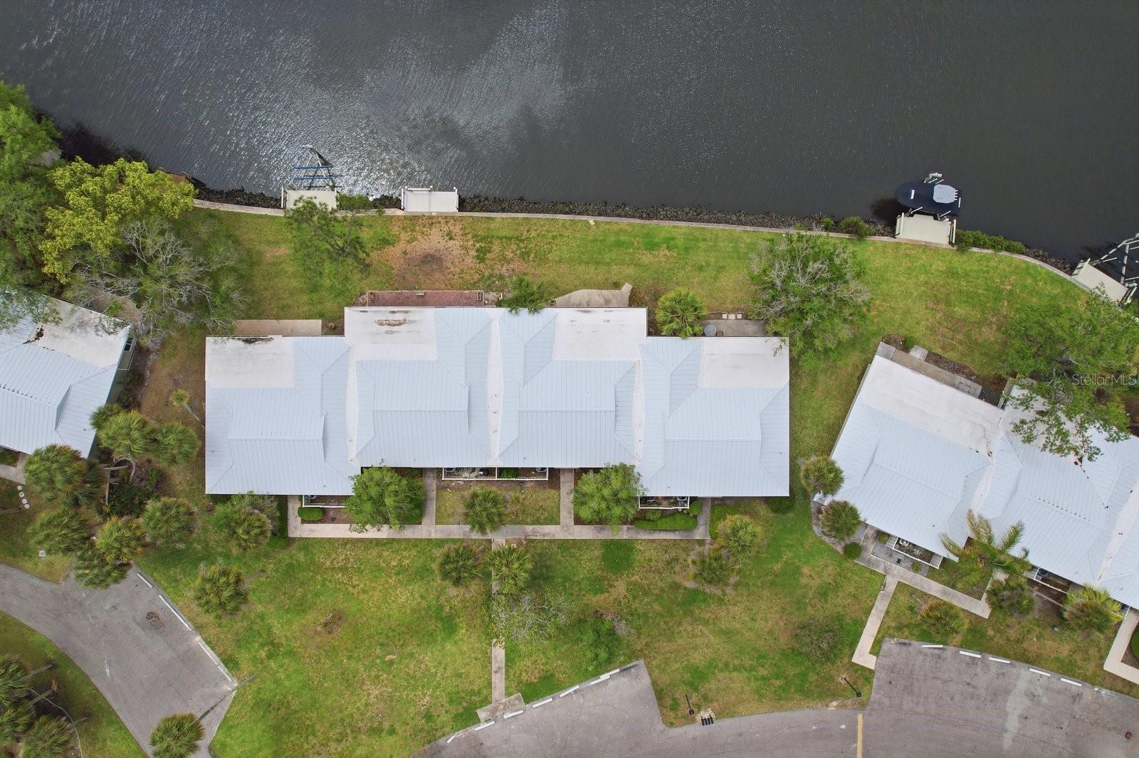 THE BAY VILLAS - Residential
