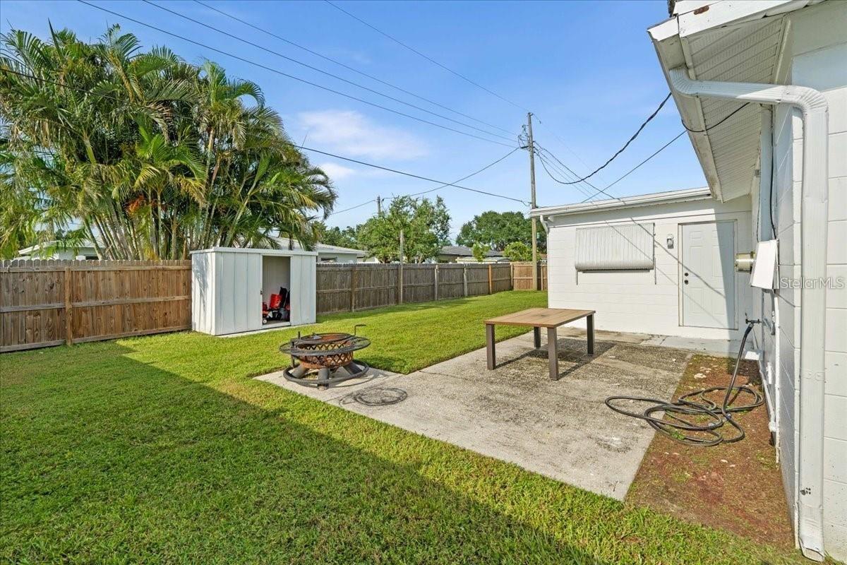 KENNETH CITY - Residential