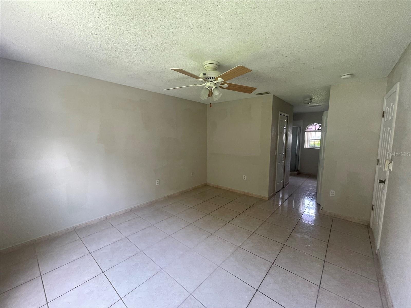 PINEHURST AT CYPRESS WOODS - Residential Lease