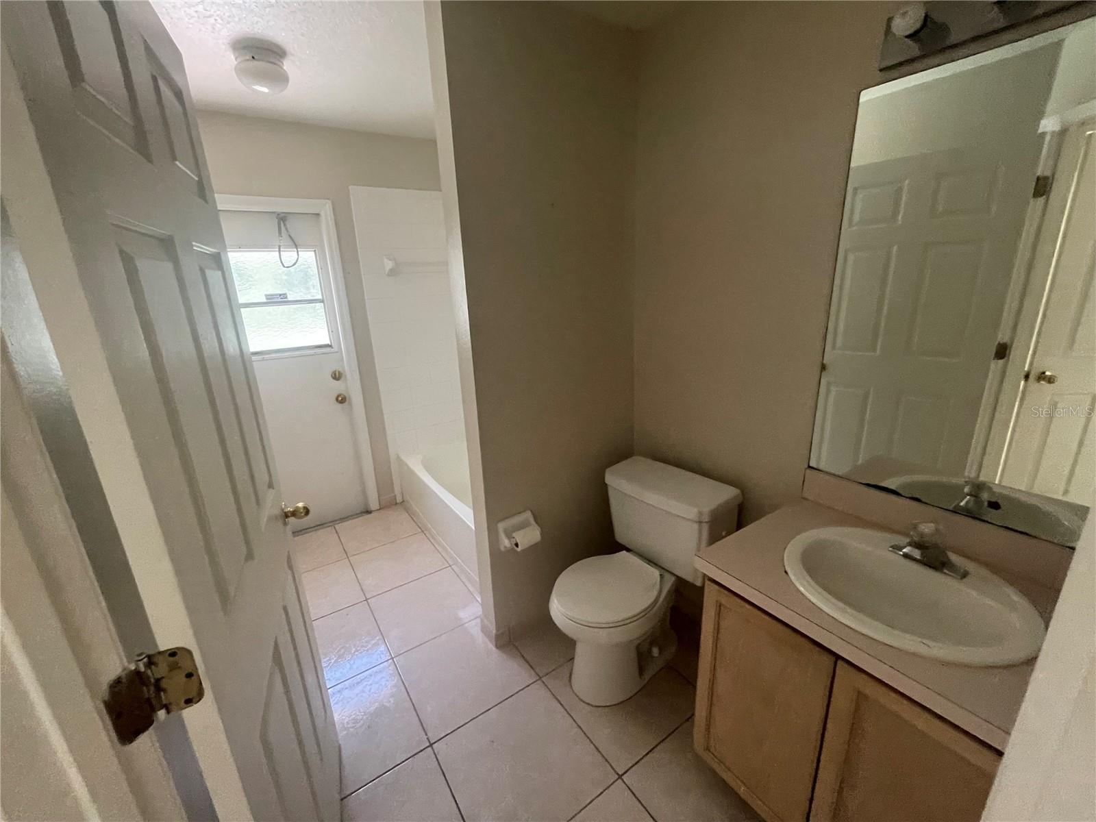 PINEHURST AT CYPRESS WOODS - Residential Lease