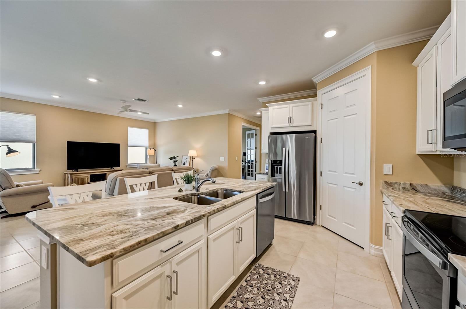 TOSCANA ISLES PH 5 UN 2 - Residential