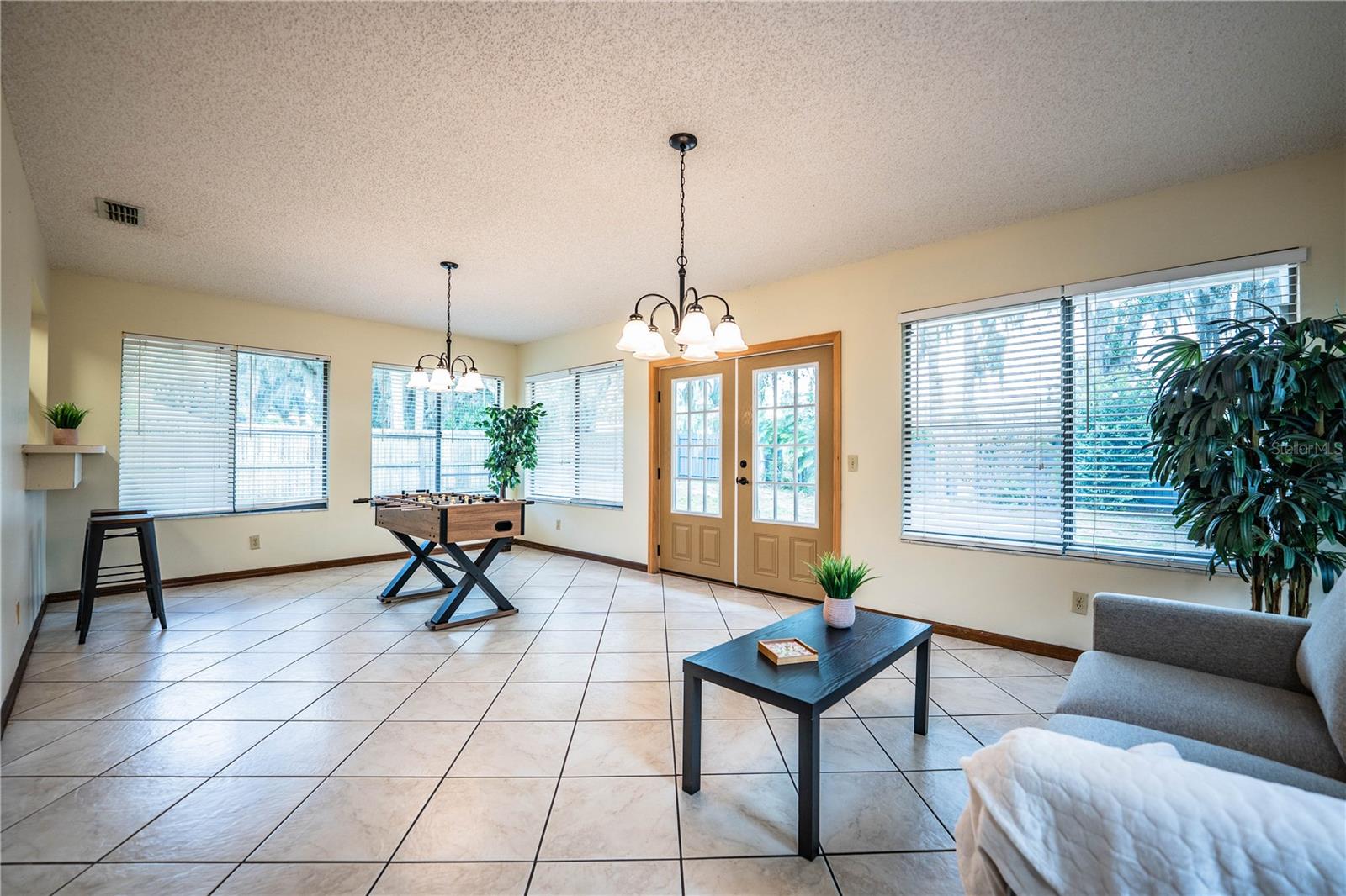 DERBYSHIRE - Residential