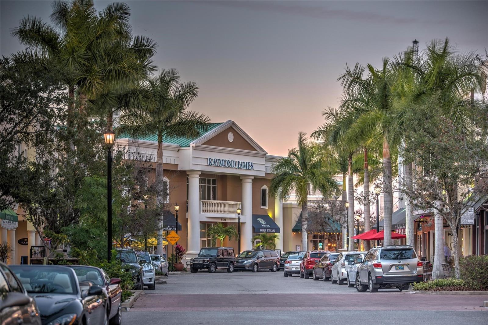 THE MOORINGS AT EDGEWATER - Residential