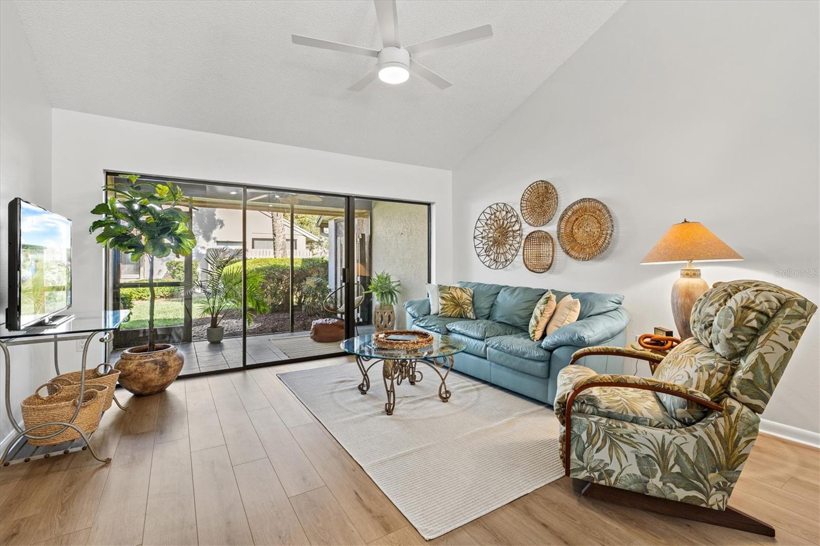 SOMERSET - Residential Lease
