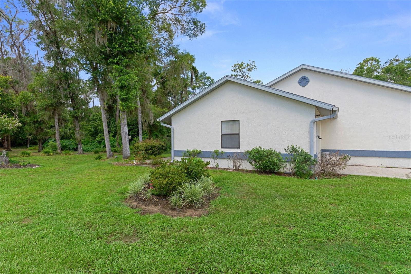 WHISPERING PINES VILLAS PH 05 - Residential