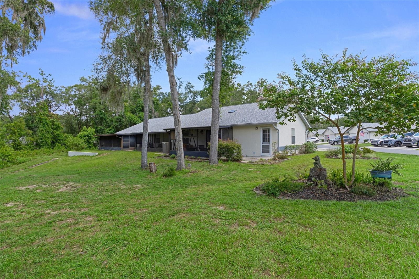 WHISPERING PINES VILLAS PH 05 - Residential