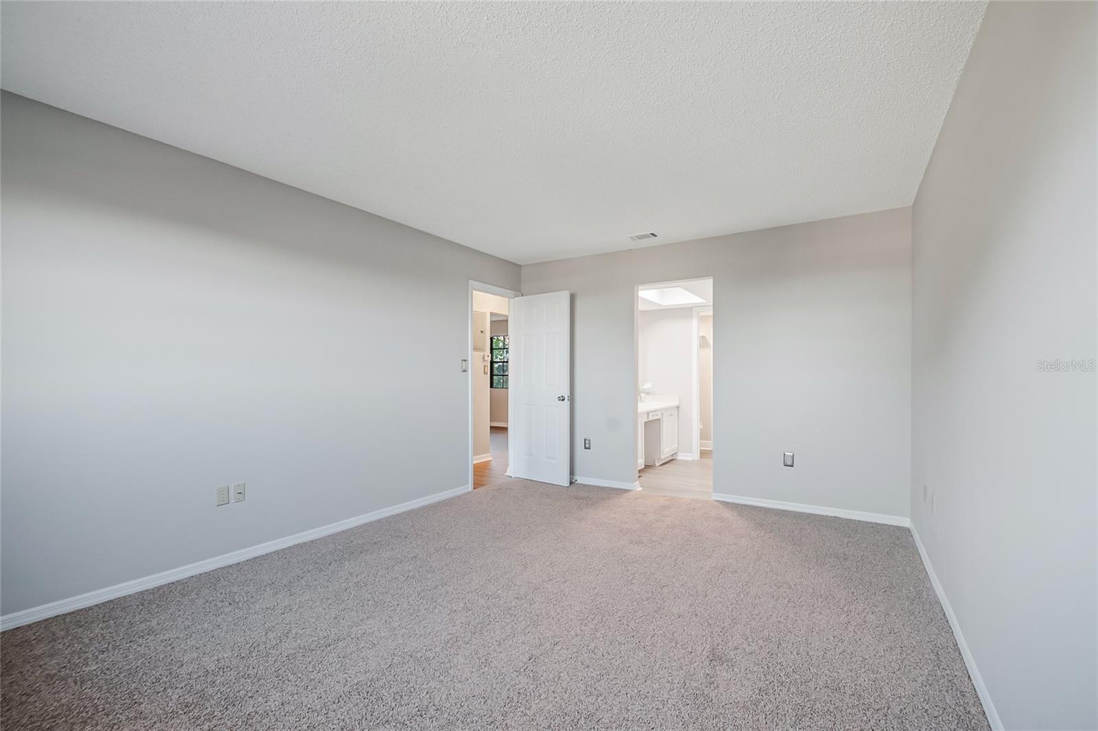 CHESTERBROOK 2 CONDO - Residential