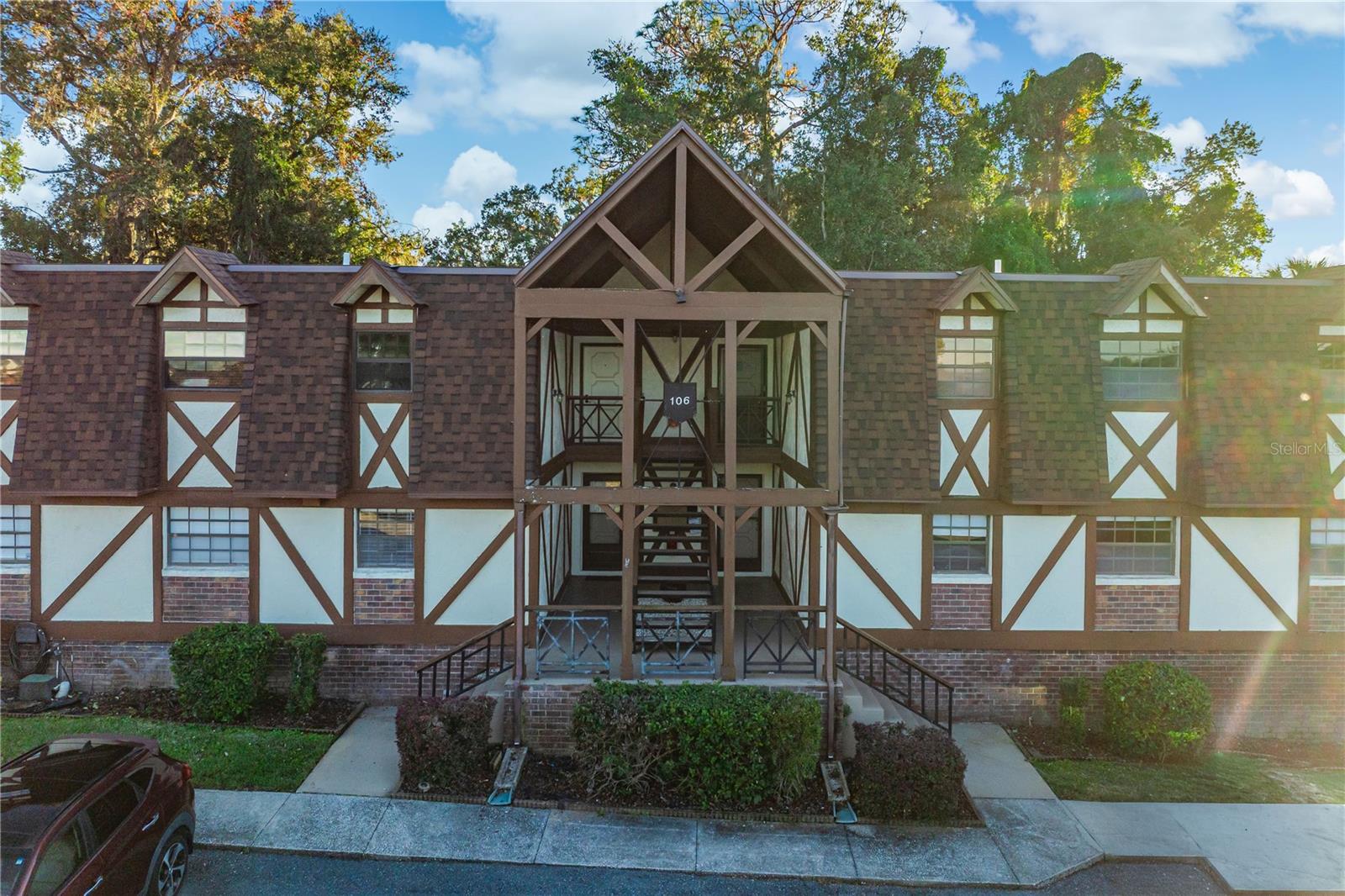 CHESTERBROOK 2 CONDO - Residential