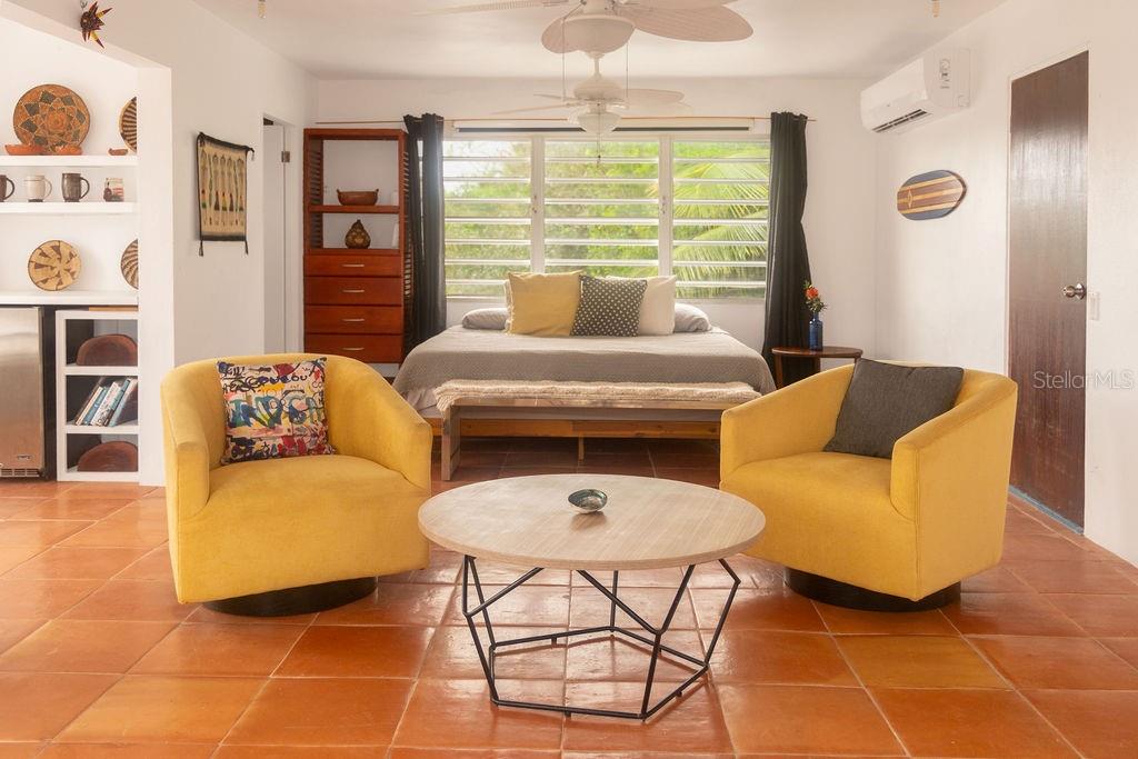BRAVOS DE BOSTON - Residential
