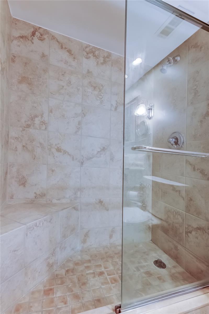 HARBOR GREENS AT YACHT CLUB ESTATES - Residential