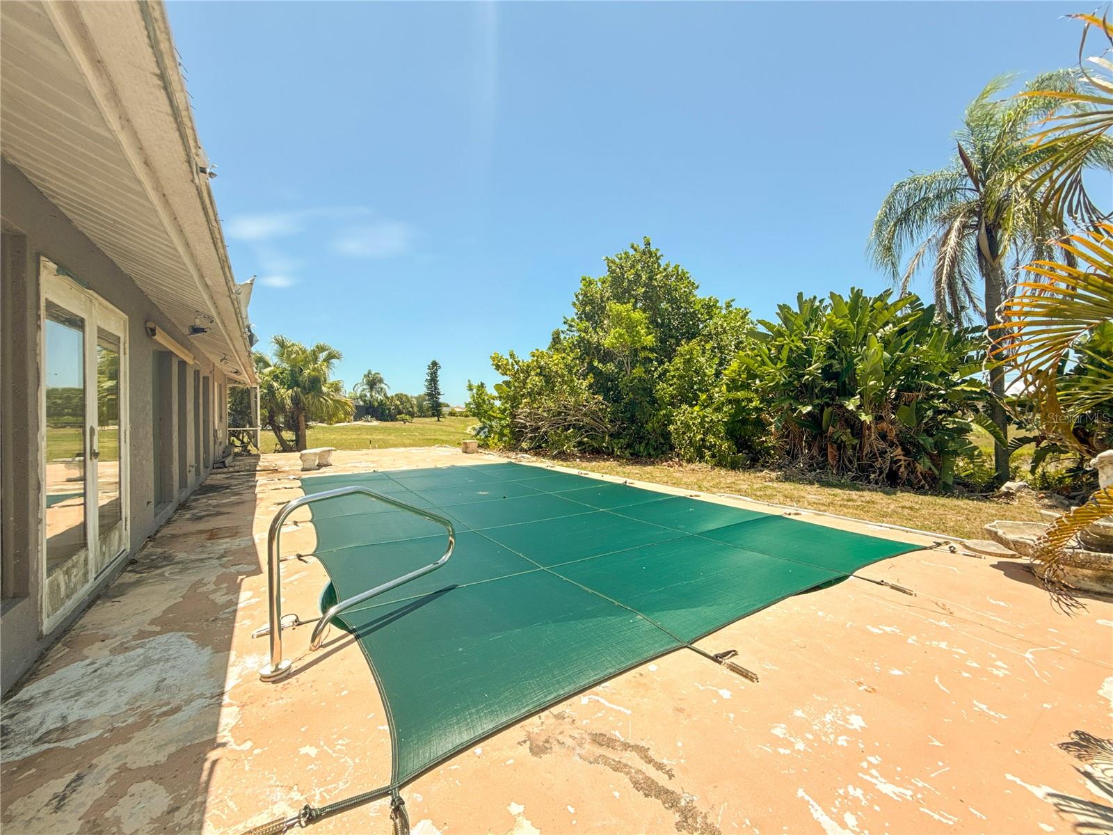 ROTONDA WEST PEBBLE BEACH - Residential