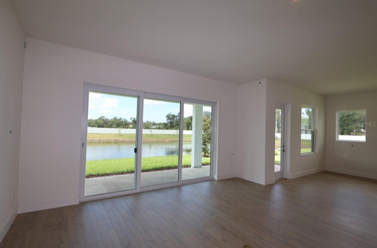 LAKEVIEW CROSSING - Residential