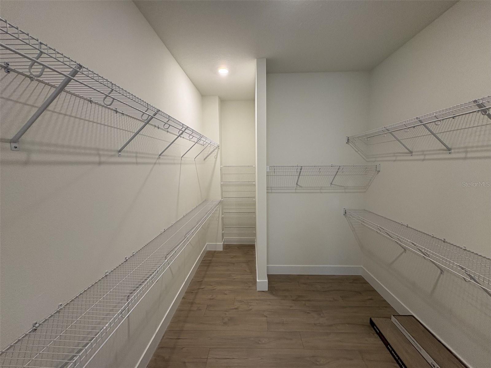 LAKEVIEW CROSSING - Residential