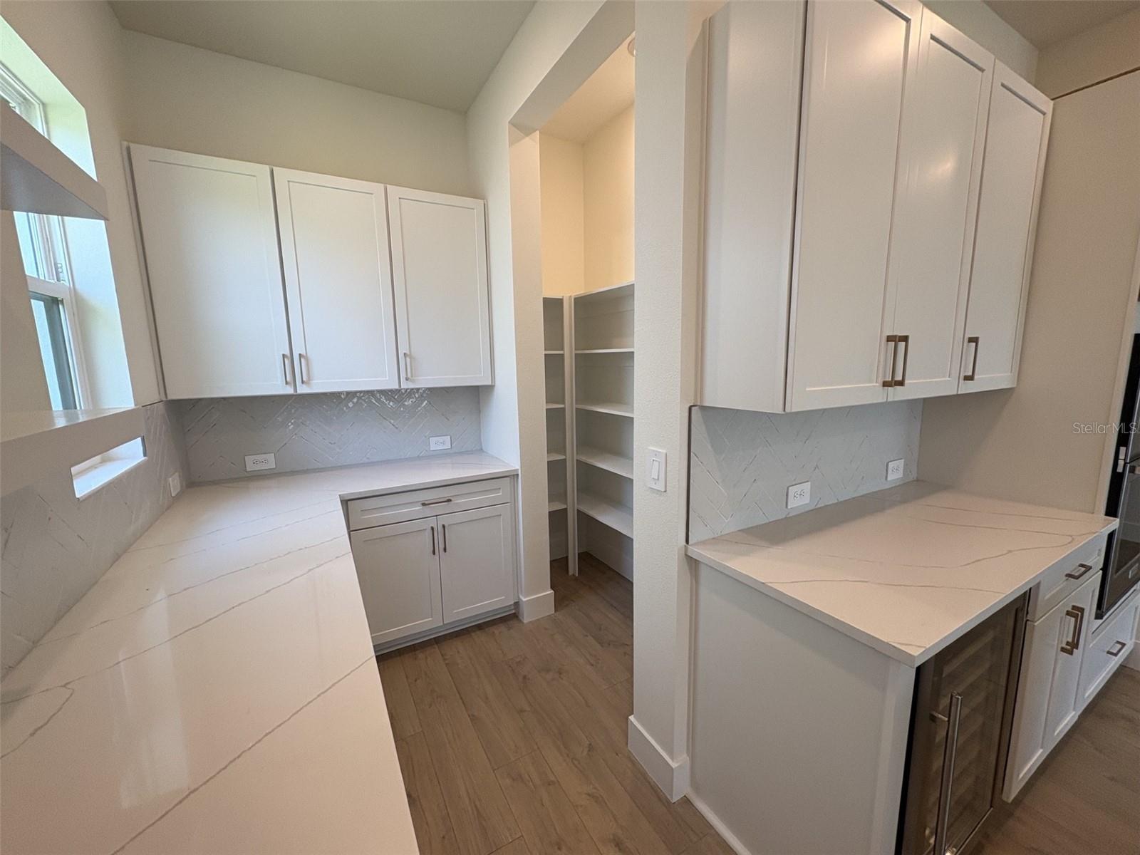 LAKEVIEW CROSSING - Residential