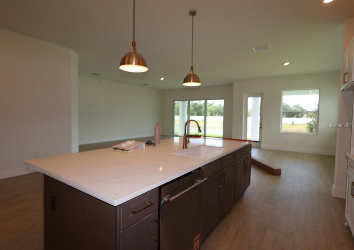 LAKEVIEW CROSSING - Residential