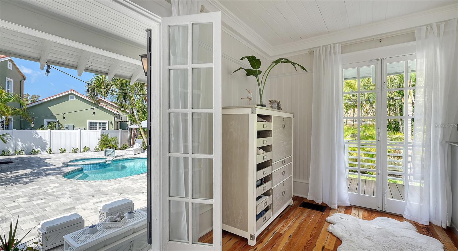 WHITFIELD ESTATES UNIT 1 - Residential