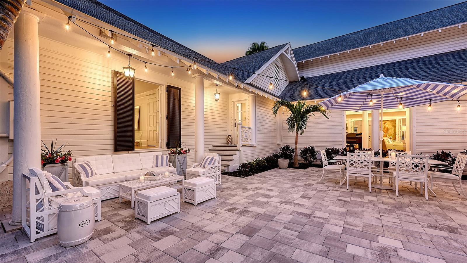 WHITFIELD ESTATES UNIT 1 - Residential