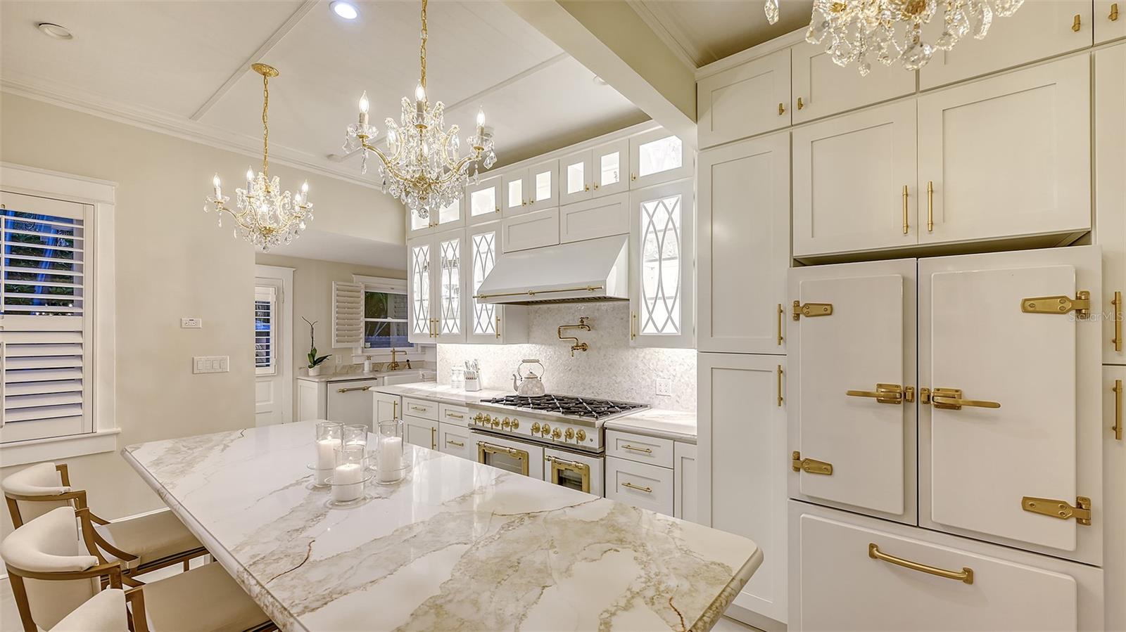 WHITFIELD ESTATES UNIT 1 - Residential