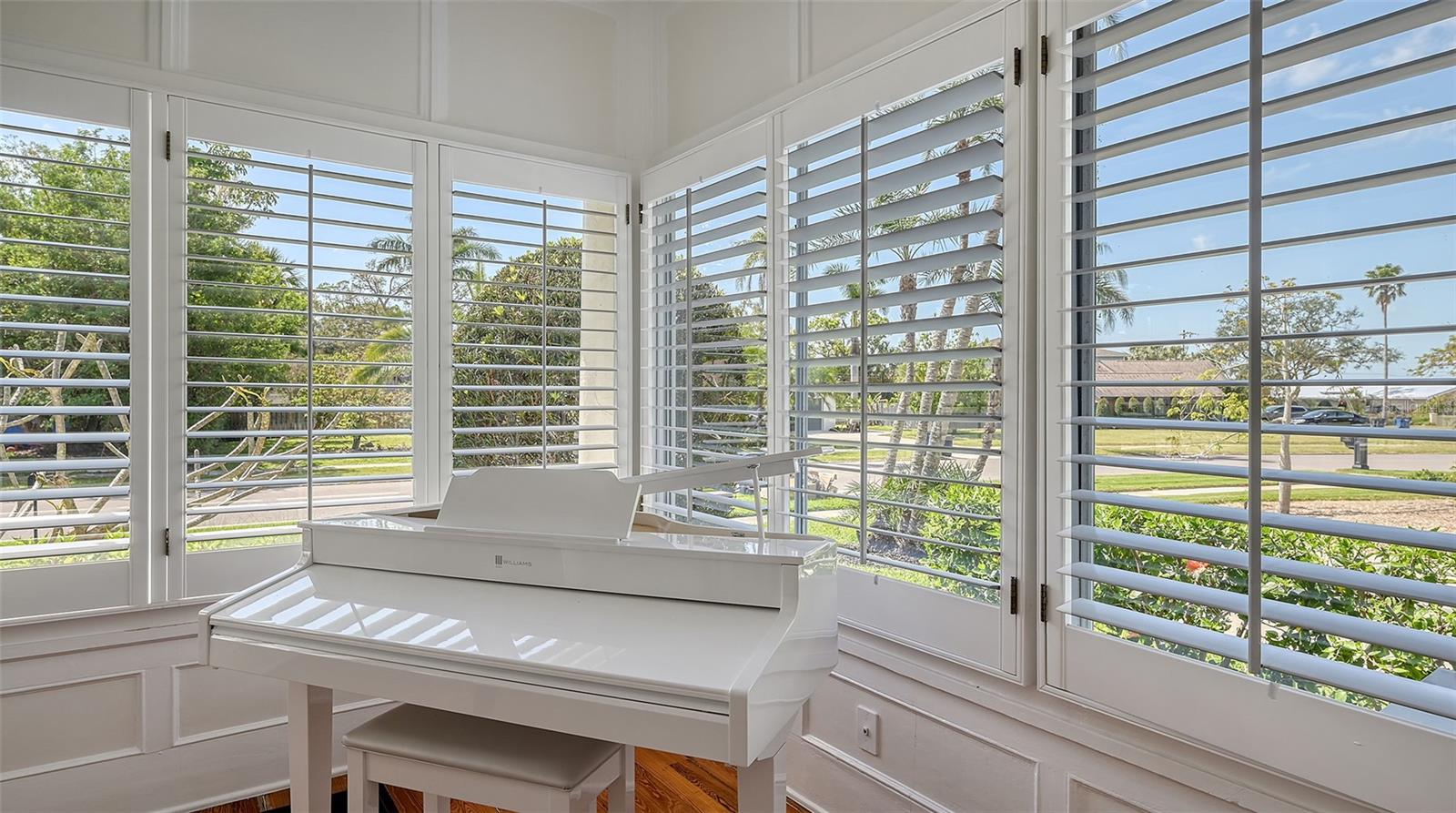 WHITFIELD ESTATES UNIT 1 - Residential