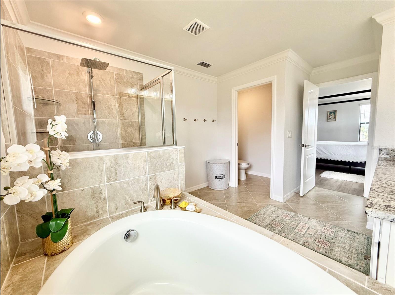 GRAND PARADISO - Residential