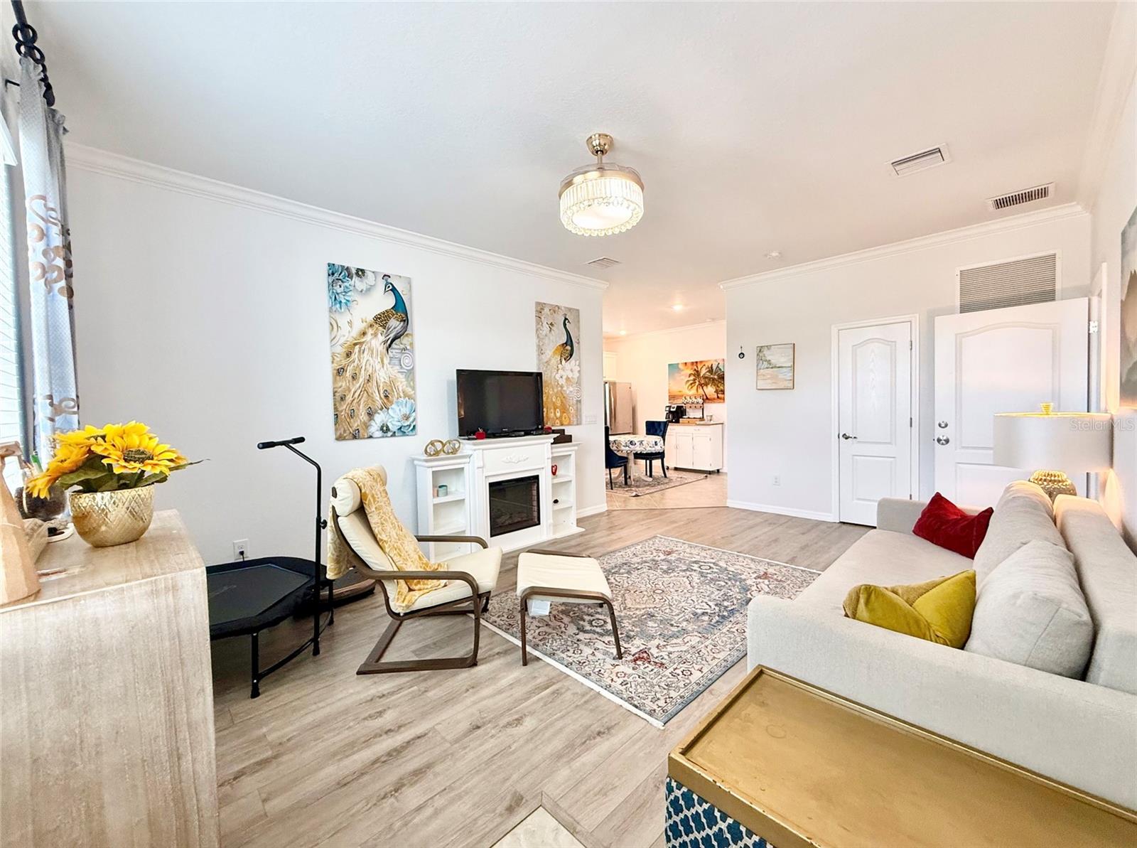 GRAND PARADISO - Residential