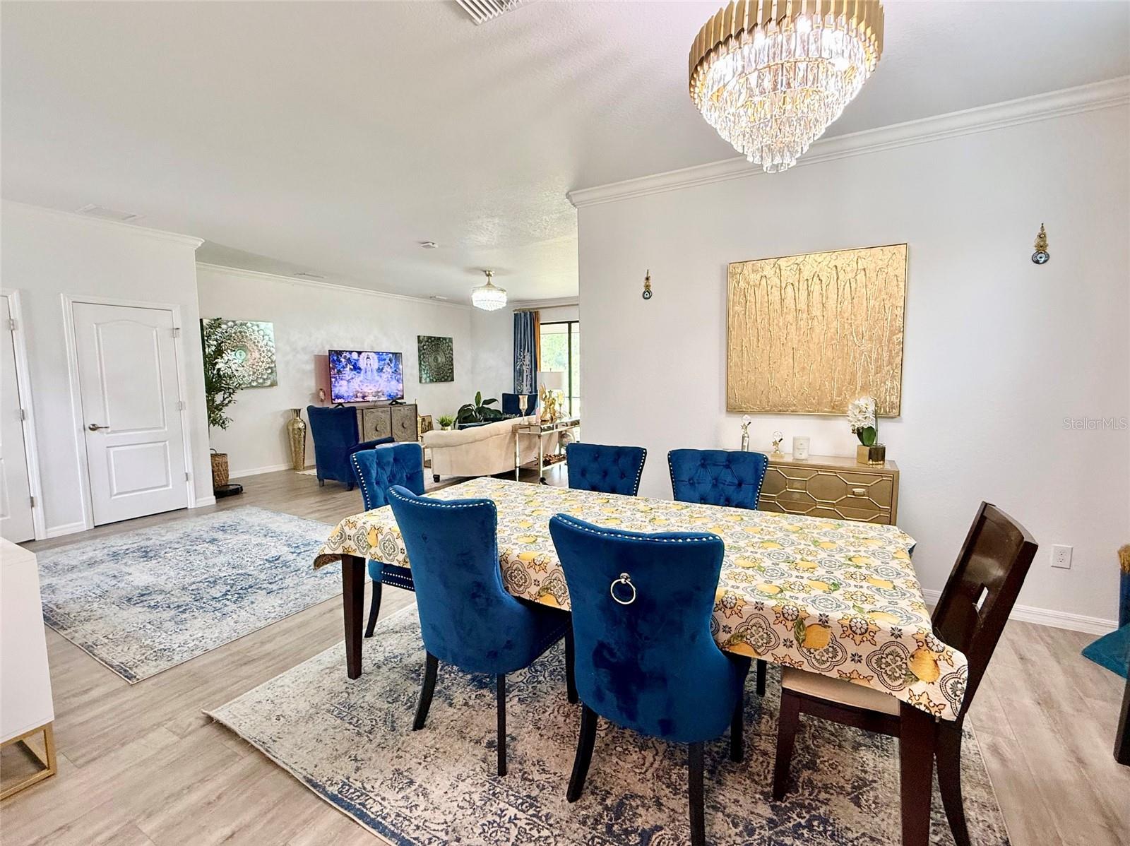 GRAND PARADISO - Residential
