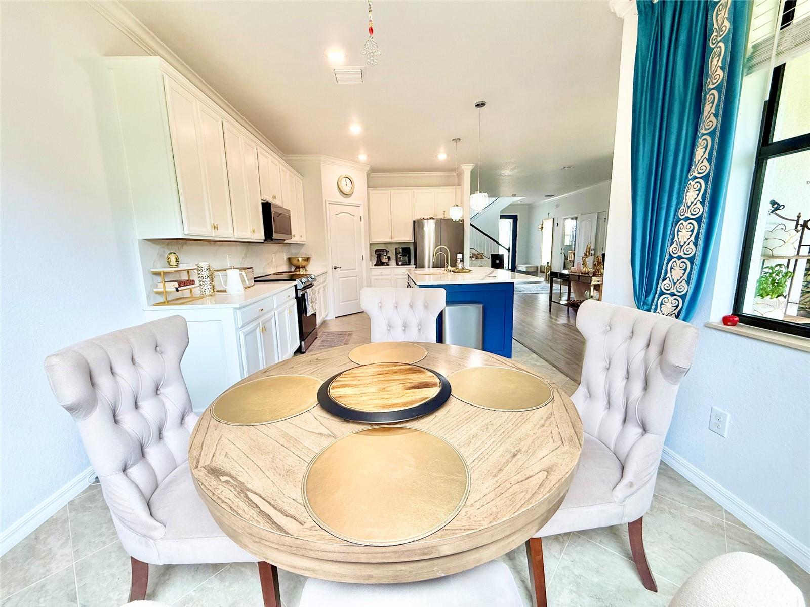 GRAND PARADISO - Residential