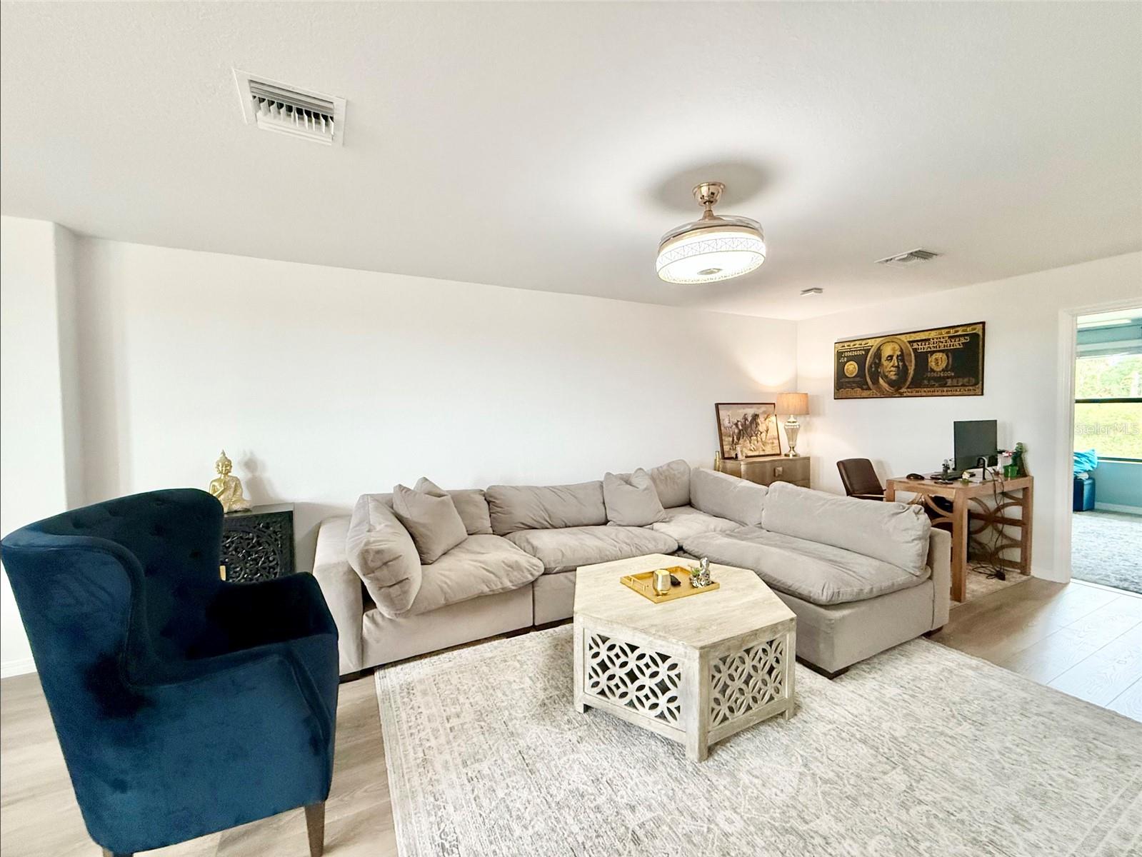 GRAND PARADISO - Residential