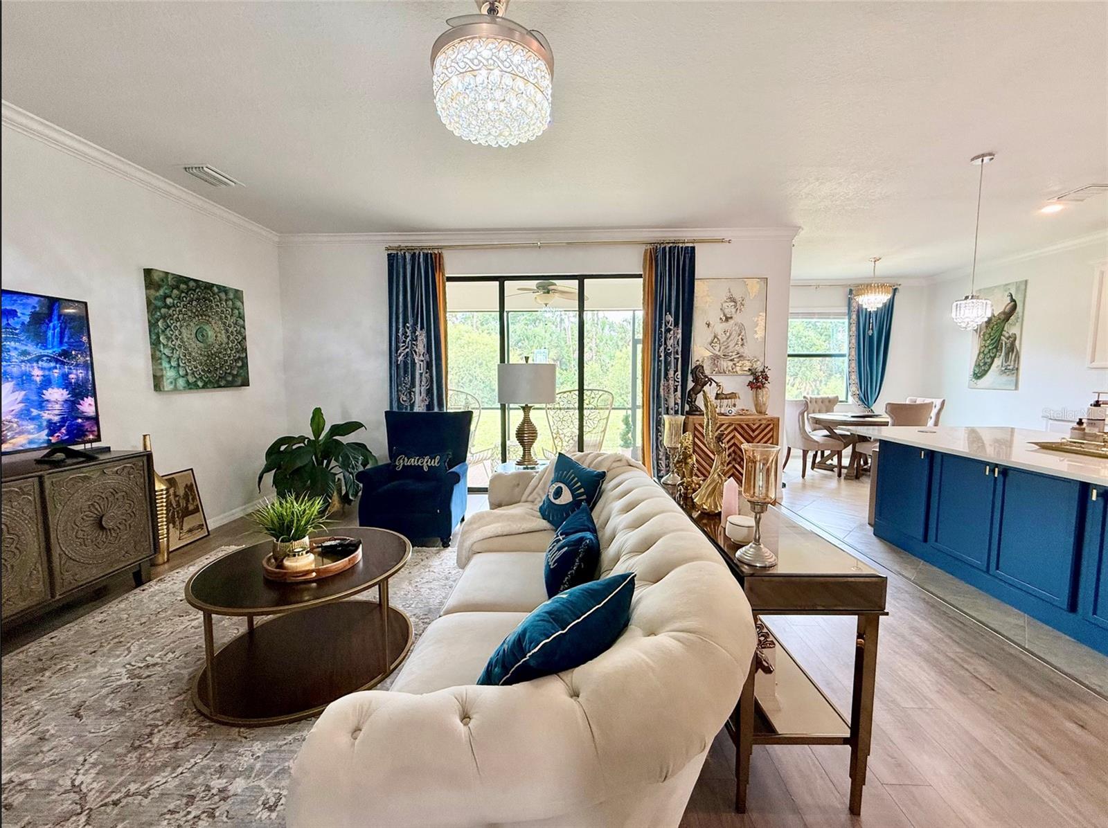 GRAND PARADISO - Residential