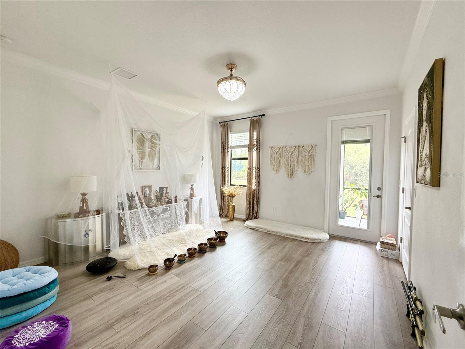 GRAND PARADISO - Residential
