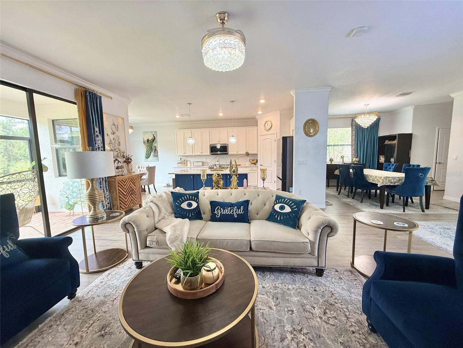 GRAND PARADISO - Residential