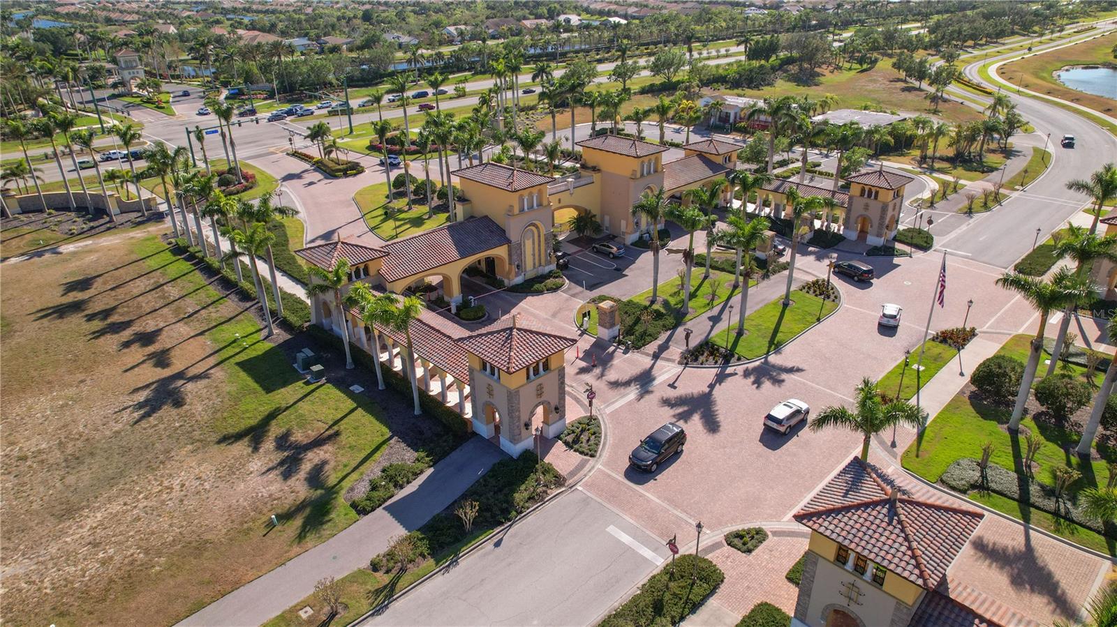 GRAND PARADISO - Residential