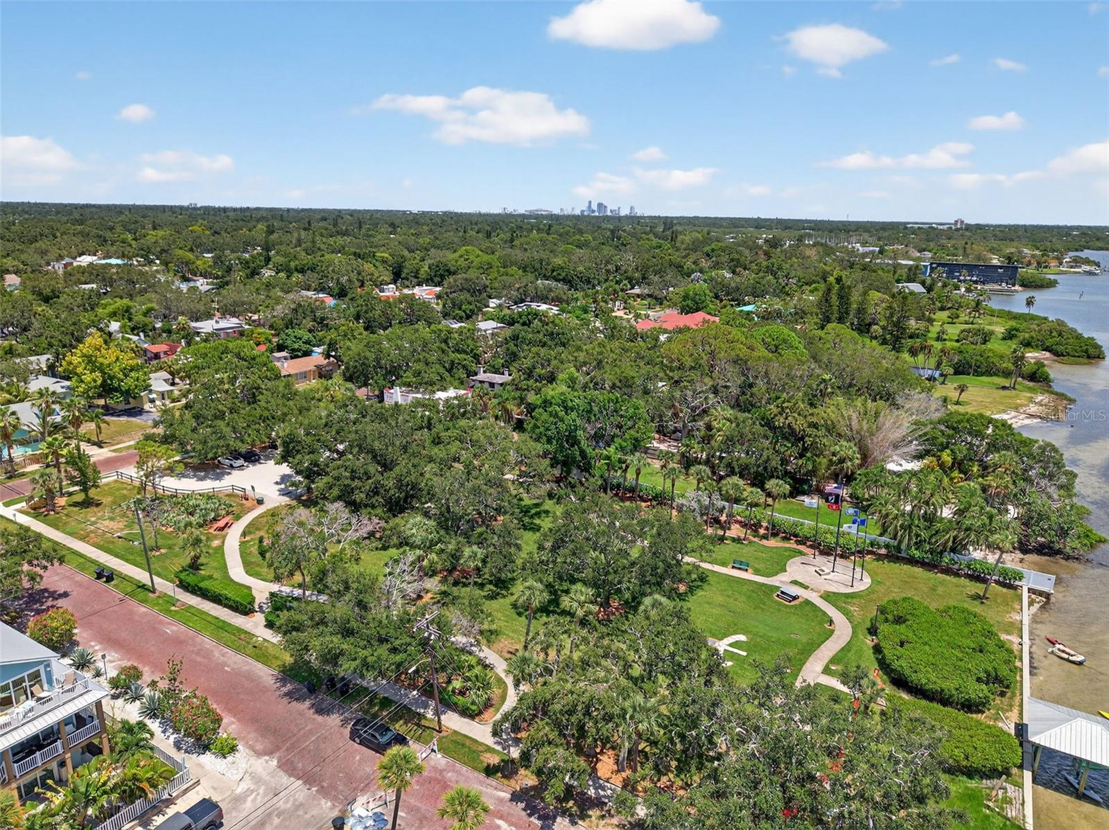 TOWN SHORES OF GULFPORT - Residential
