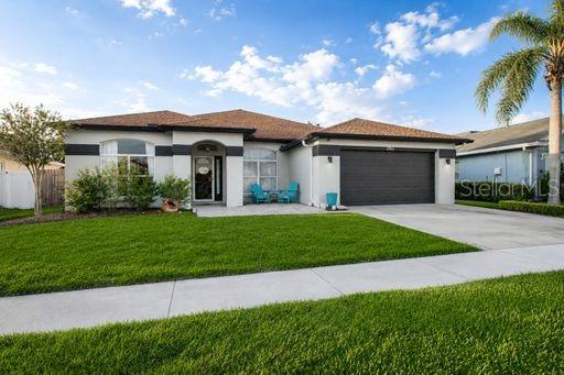 MEADOW POINTE PRCL 10 UNIT 01 02 - Residential