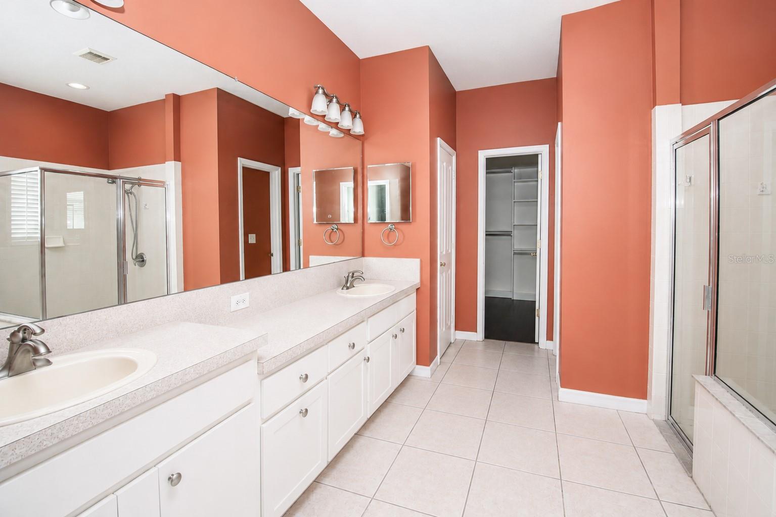 MEADOW POINTE PRCL 10 UNIT 01 02 - Residential