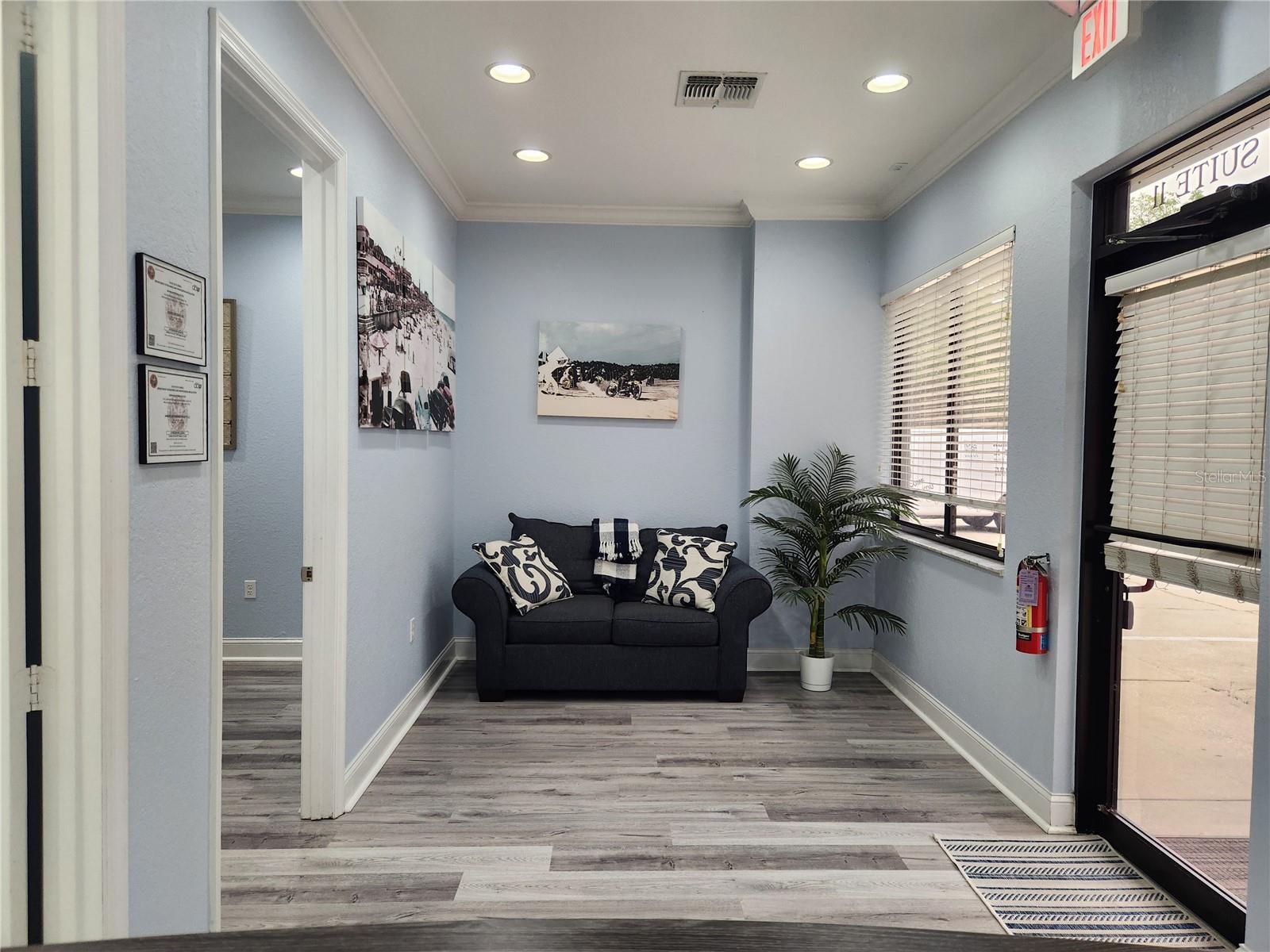 SANTA CRUZ CONDO - Commercial Sale