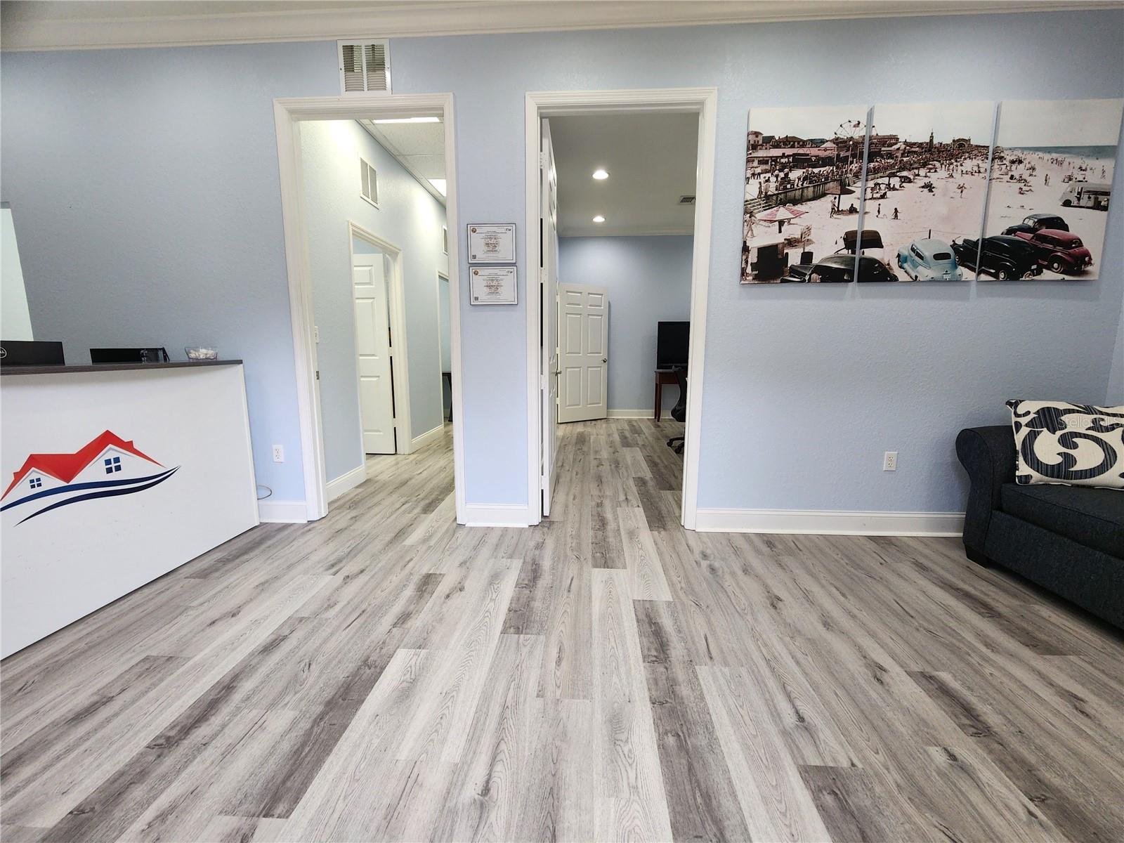 SANTA CRUZ CONDO - Commercial Sale