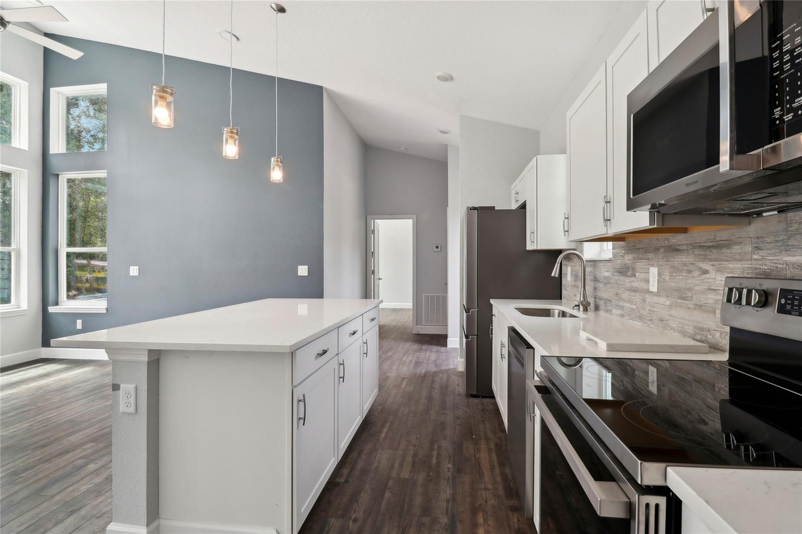 PARADISE LAKES SUB - Residential