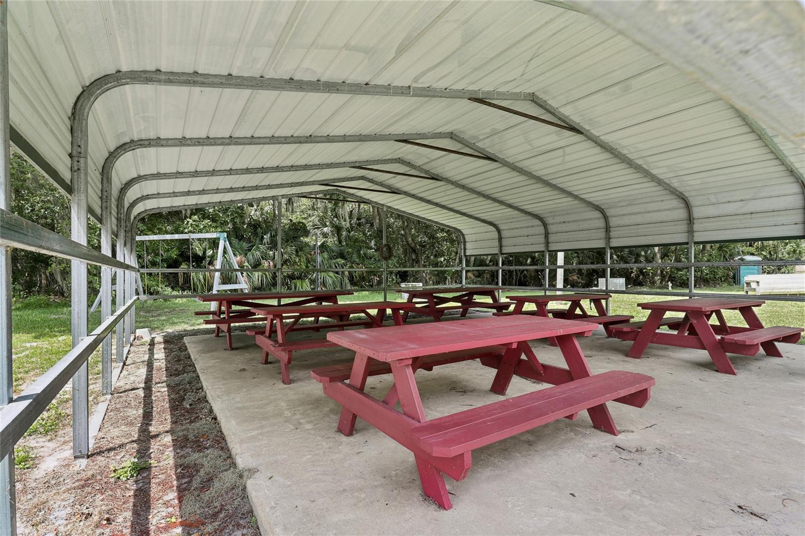 PARADISE LAKES SUB - Residential