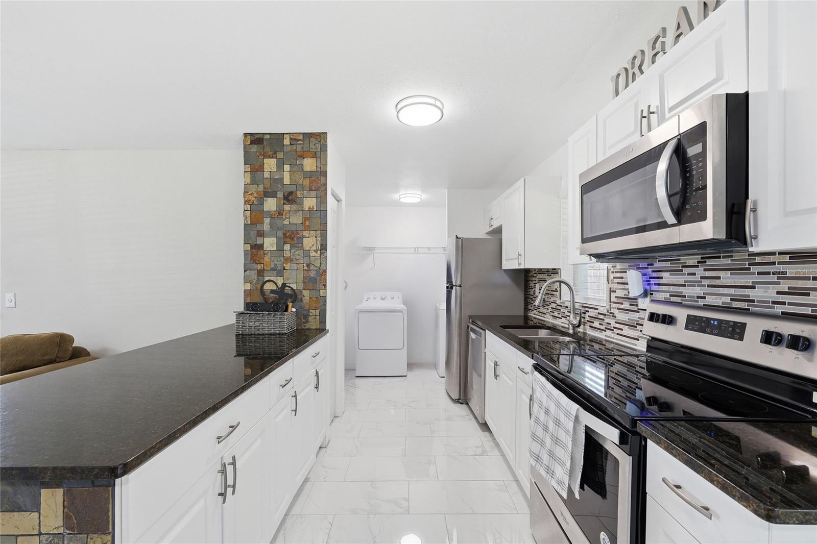 RICHMOND HEIGHTS - Residential
